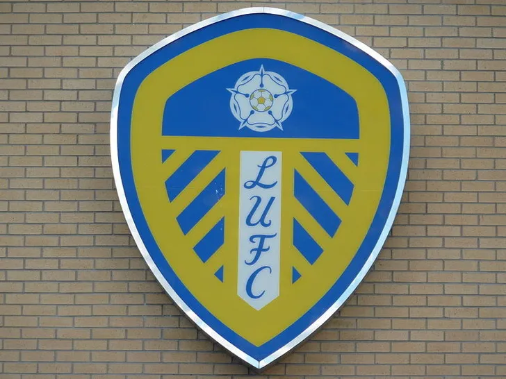 Cầu thủ Leeds United trên sân Elland Road