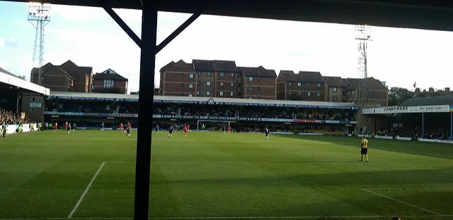 Góc nhìn từ khán đài Roots Hall trong một ngày thi đấu
