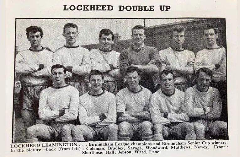 Hình ảnh lịch sử Leamington FC, tóm tắt chặng đường phát triển đầy thăng trầm của &quot;The Brakes&quot; từ một đội bóng công xưởng đến hiện tại.