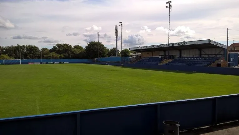 Khán đài chính The Citadel Farsley, chứng nhân lịch sử của Farsley Celtic.