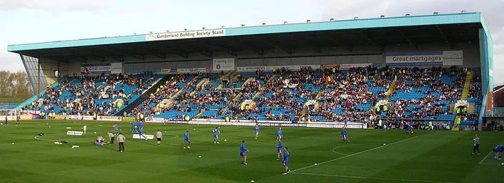 Khán đài Cumberland Building Stand, một phần quan trọng của cấu trúc sân Brunton Park