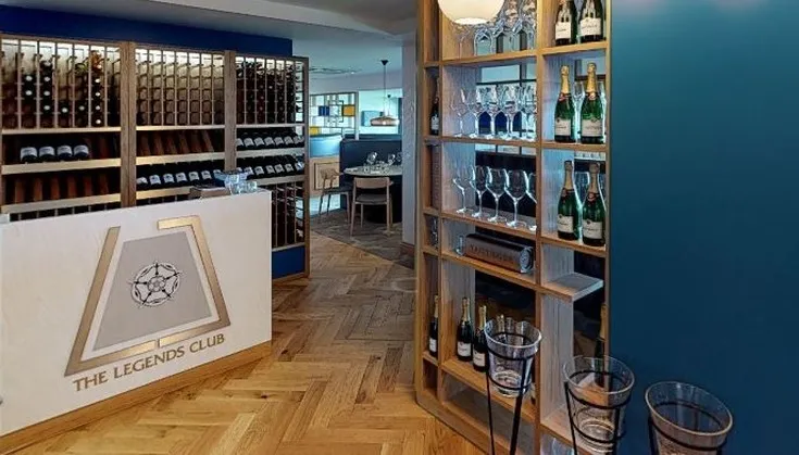 Không gian dịch vụ khách sạn cao cấp tại Elland Road