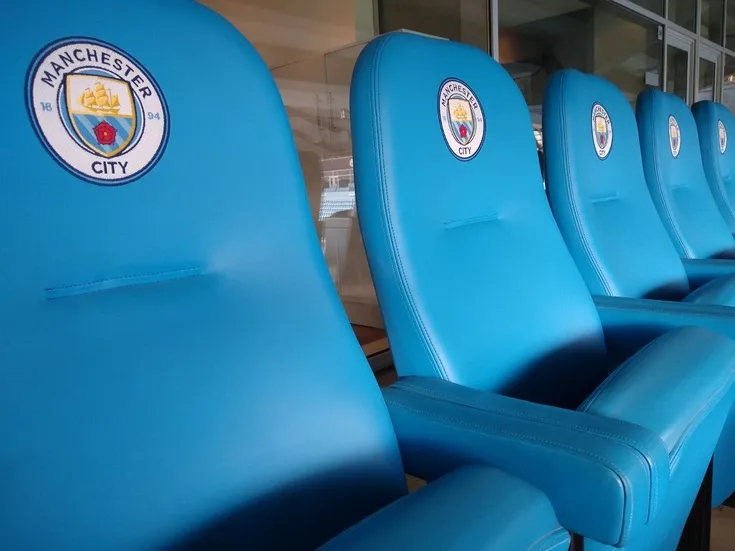 Không gian hospitality sang trọng tại Etihad Stadium, nơi trải nghiệm bóng đá đẳng cấp