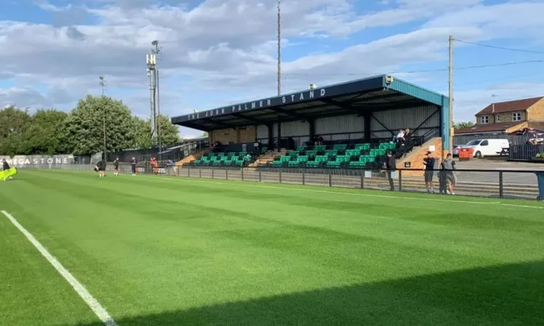 Mô hình sân vận động The Citadel Farsley Celtic thể hiện cấu trúc khán đài chính và khu vực chỗ ngồi.