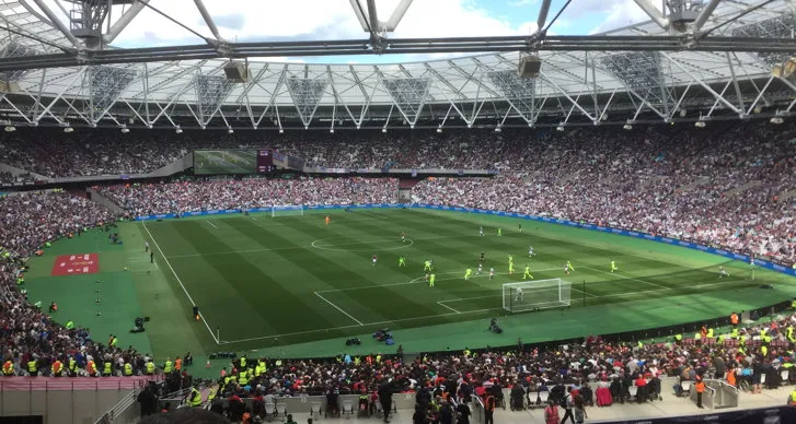 Mô phỏng hình ảnh phát triển và mở rộng sức chứa của London Stadium trong tương lai