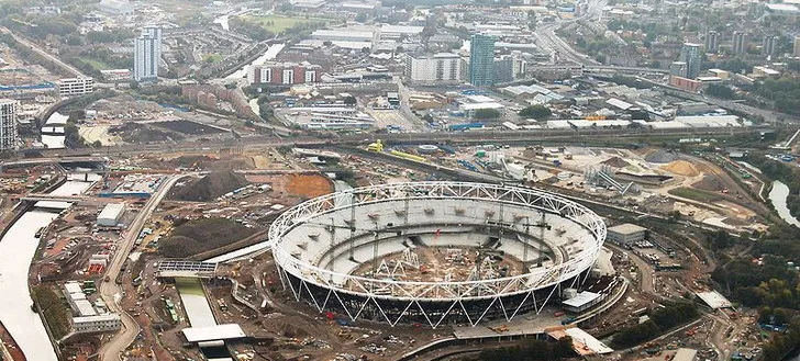 Quá trình xây dựng Olympic Park và London Stadium, nền móng của kỳ Olympic 2012
