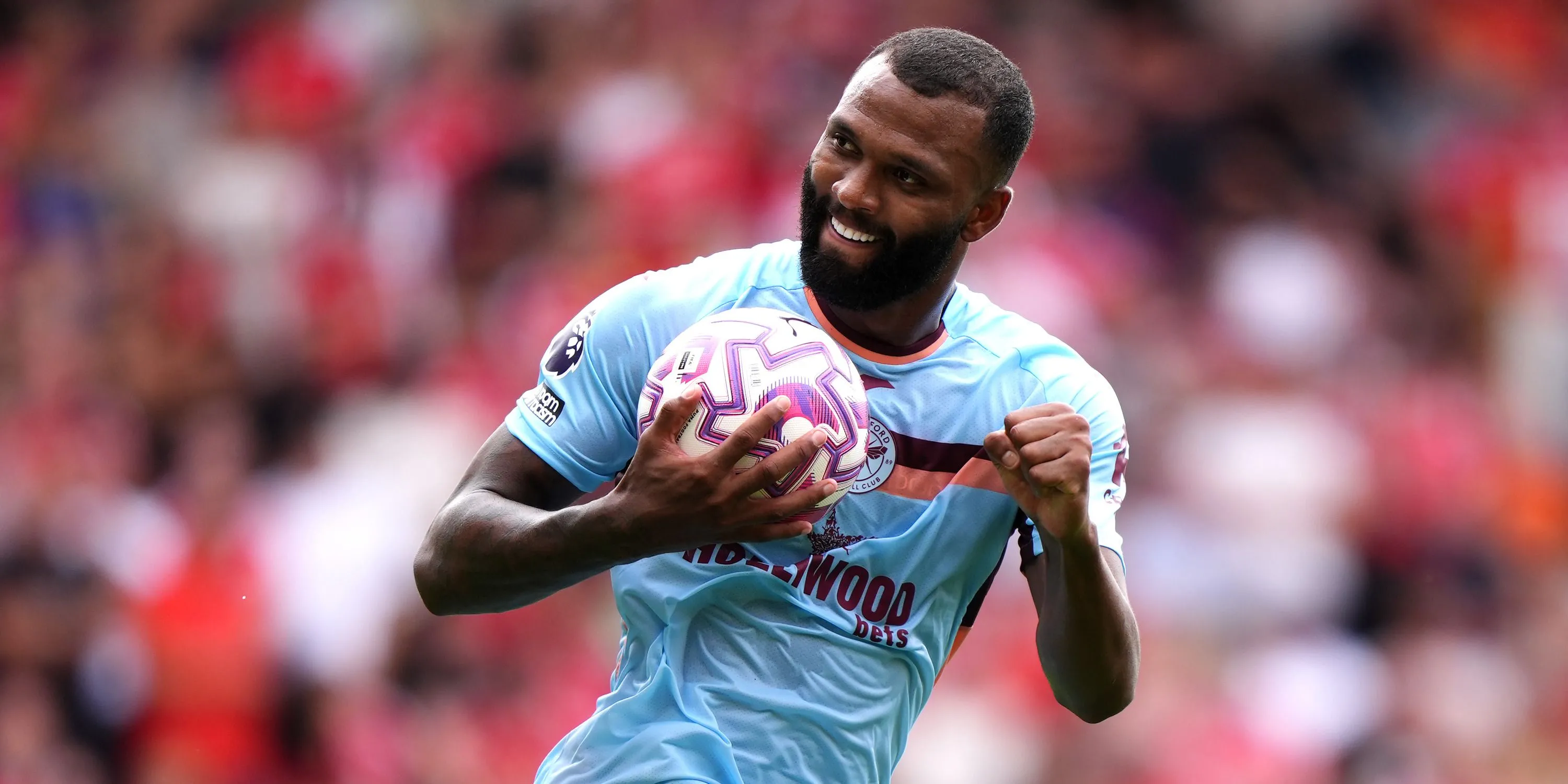 Igor Thiago của Brentford - một cầu thủ quan trọng trong từng pha bóng đứng